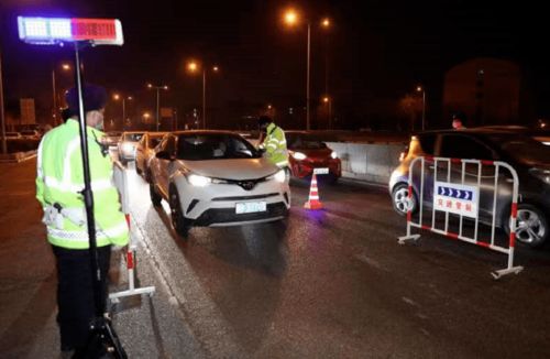 跨年夜嚴查道路機動車輛生產(chǎn) 監(jiān)管不放假，安全不松懈